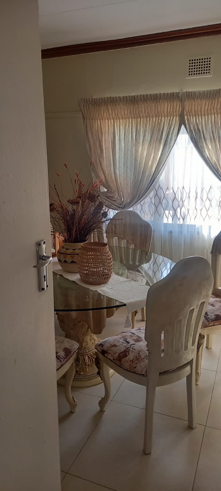3 Bedroom Property for Sale in Ellaton North West